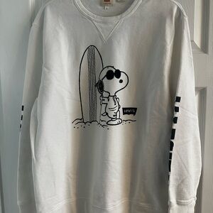 Levi's White Crewneck Sweatshirt with Black Snoopy Surf Graphic limited edition
